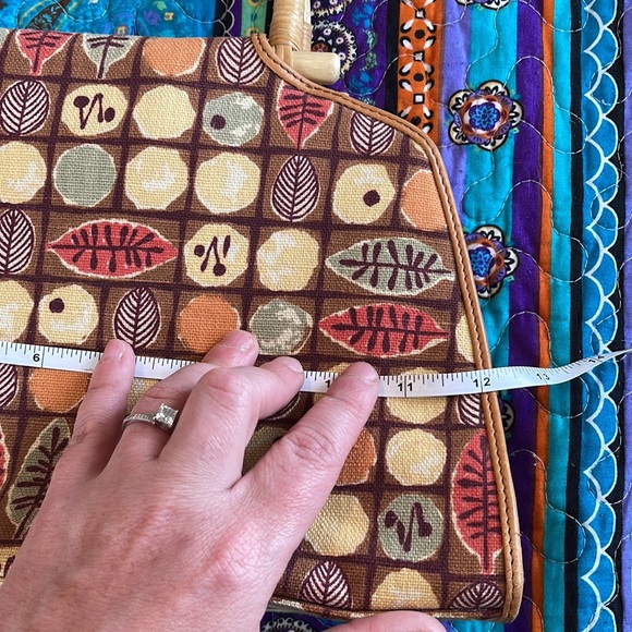 Vintage Boho Fossil Purse with Wood/Wicker Handles and Leaf Pattern - Picture 11 of 14